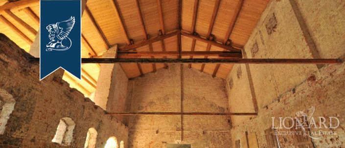 Image No.11-2 Bed Country House for sale