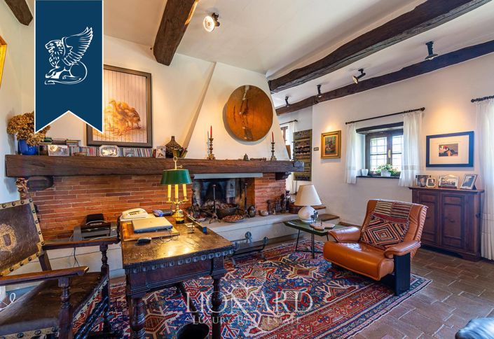 Image No.58-Villa de 7 chambres à vendre à Lucignano