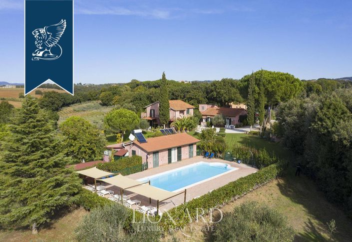 Image No.2-Ferme de 7 chambres à vendre à Bibbona