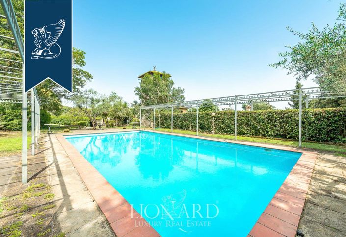 Image No.17-5 Bed Villa for sale