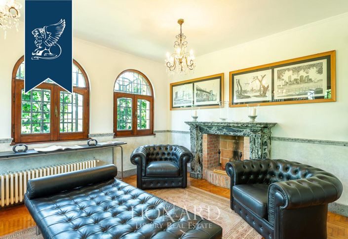 Image No.53-5 Bed Villa for sale