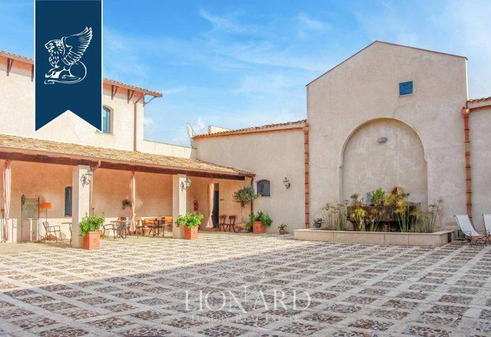 Image No.13-17 Bed Hotel for sale