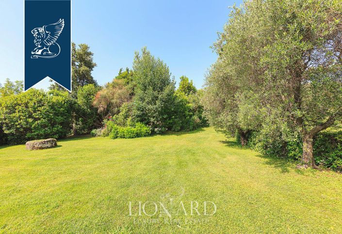 Image No.27-6 Bed Villa for sale