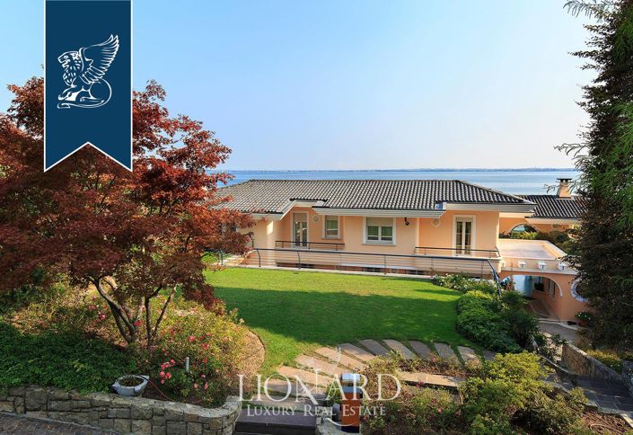 Image No.16-2 Bed Villa for sale