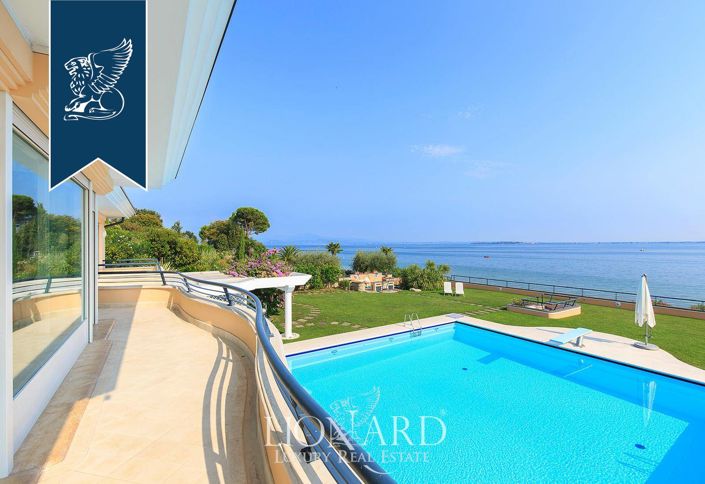 Image No.23-2 Bed Villa for sale