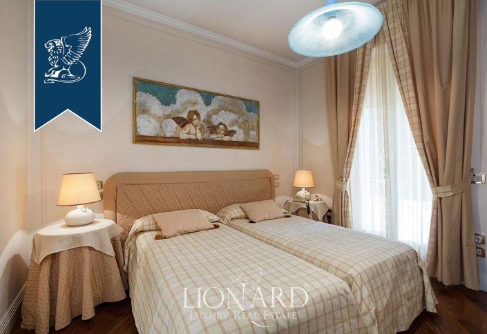 Image No.41-2 Bed Villa for sale