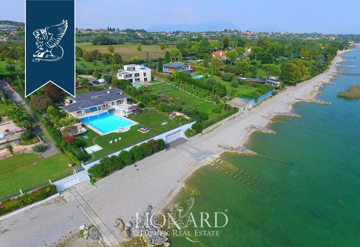 Image No.52-2 Bed Villa for sale