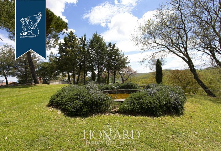 Image No.11-Ferme de 13 chambres à vendre à Montepulciano