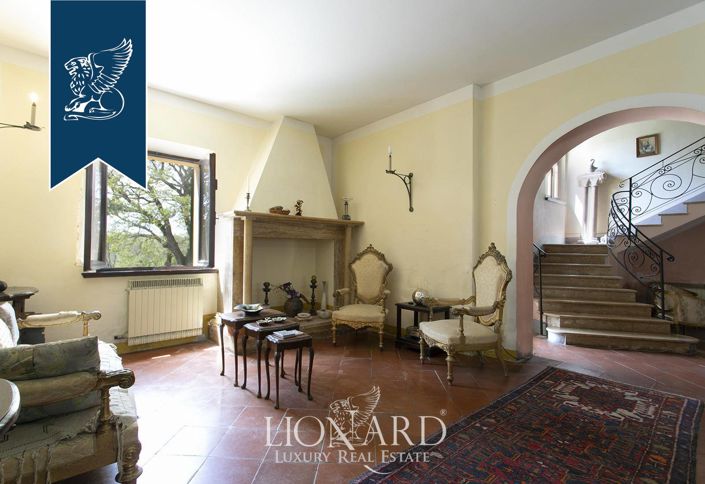 Image No.28-Ferme de 13 chambres à vendre à Montepulciano