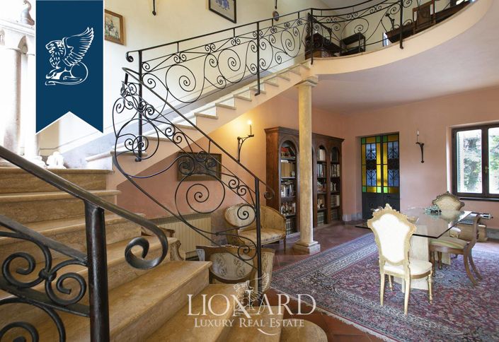 Image No.29-Ferme de 13 chambres à vendre à Montepulciano