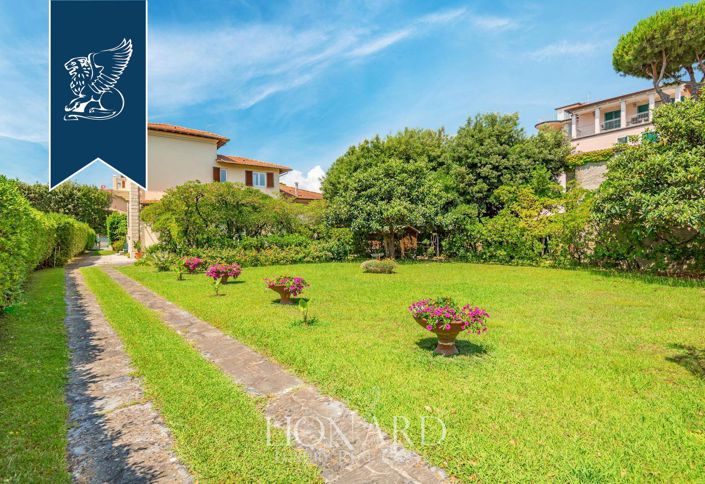 Image No.3-6 Bed Villa for sale