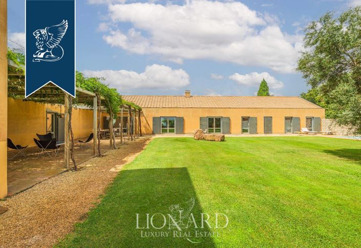 Image No.11-4 Bed Villa for sale