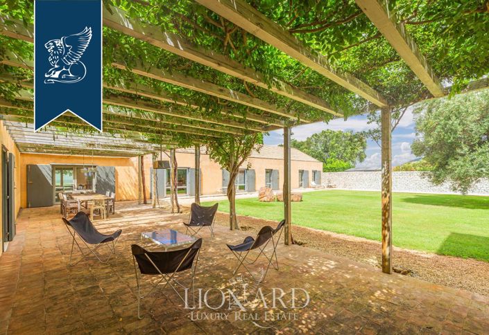 Image No.14-4 Bed Villa for sale