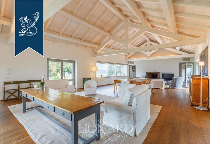 Image No.22-4 Bed Villa for sale