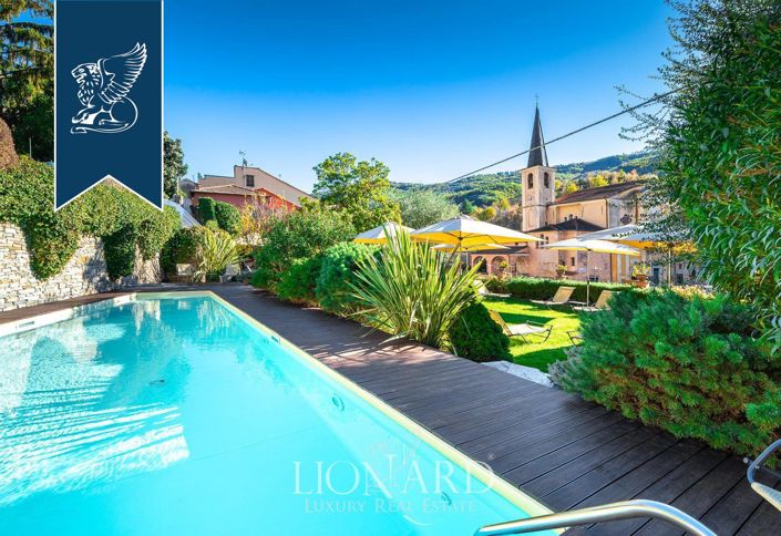 Image No.2-Un hôtel de 14 chambres à vendre à Borgomaro