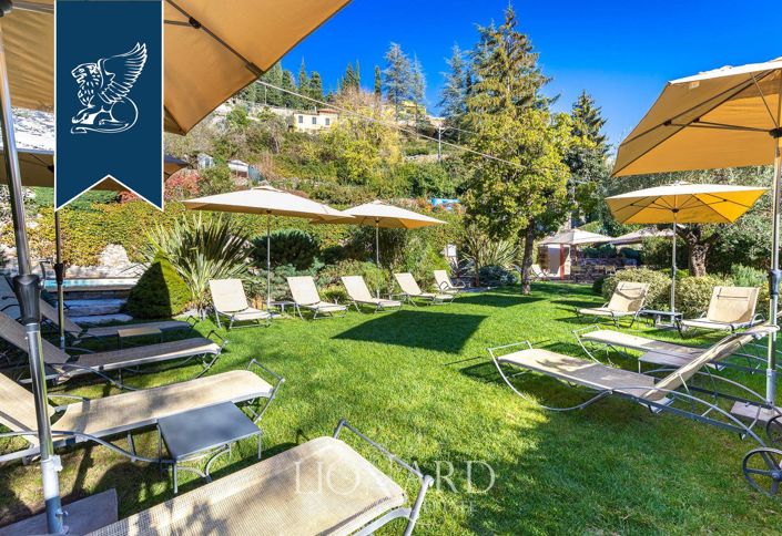 Image No.6-Un hôtel de 14 chambres à vendre à Borgomaro