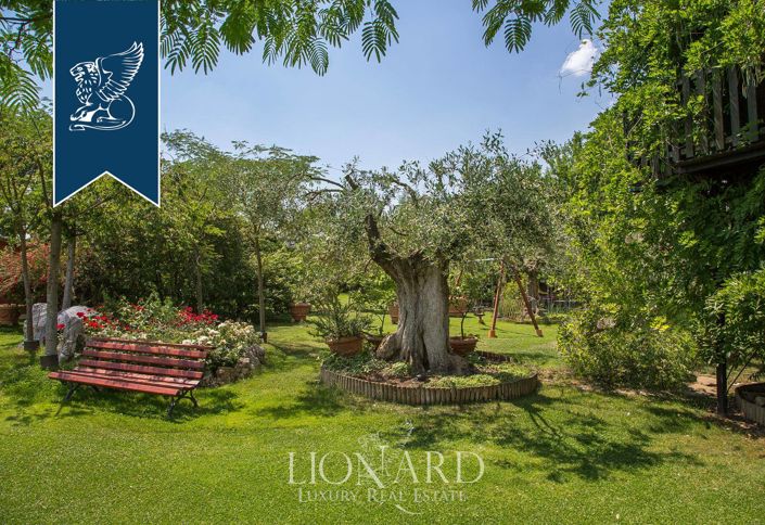 Image No.23-7 Bed Villa for sale