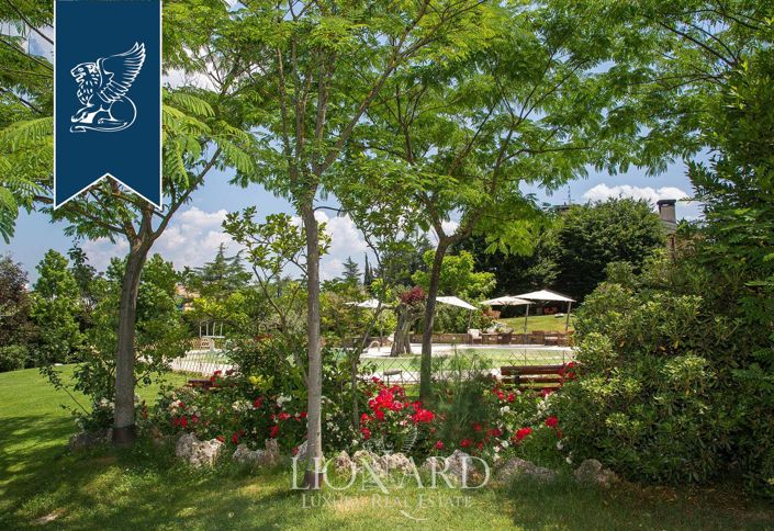 Image No.24-7 Bed Villa for sale