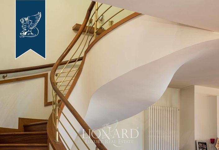 Image No.44-7 Bed Villa for sale