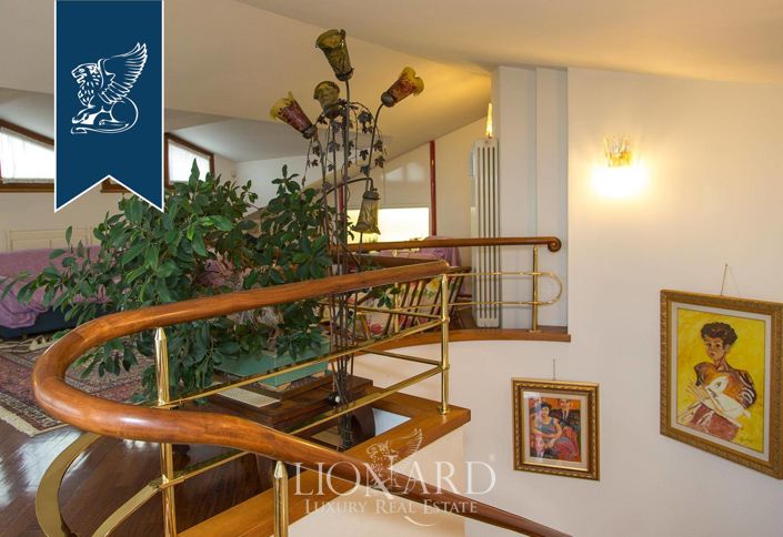 Image No.56-7 Bed Villa for sale