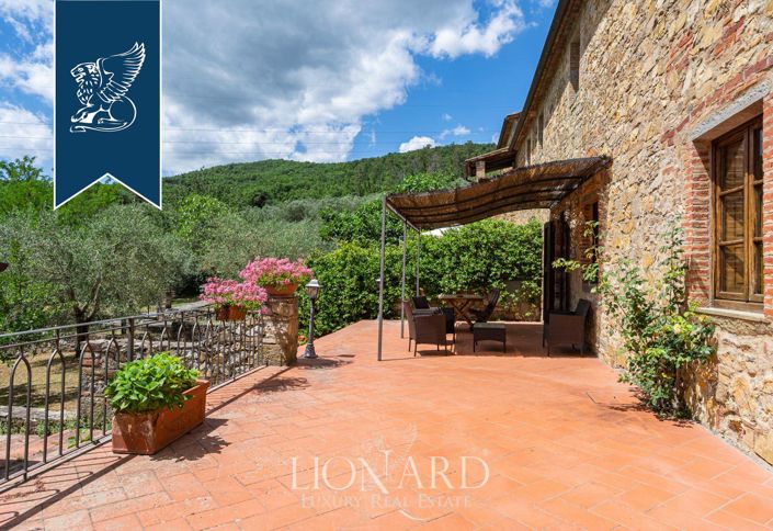 Image No.27-15 Bed Farmhouse for sale