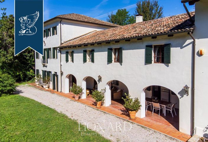 Image No.52-6 Bed Villa for sale