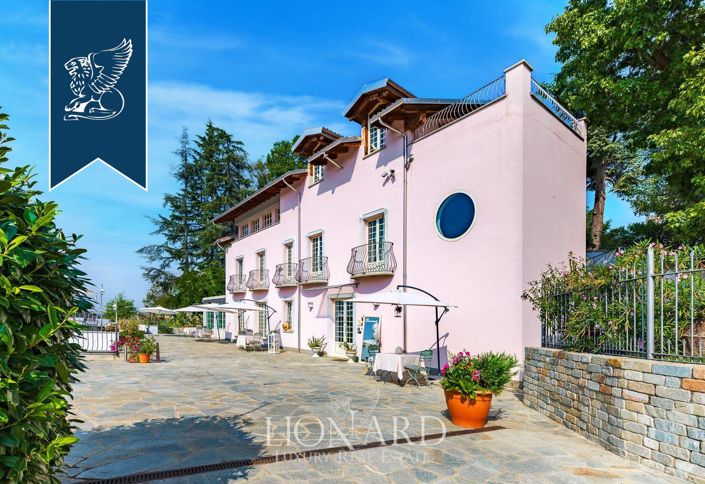 Image No.3-Ferme de 10 chambres à vendre à Asti