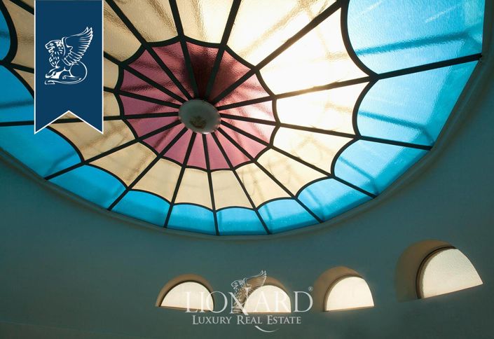 Image No.30-Villa de 6 chambres à vendre à Verbania