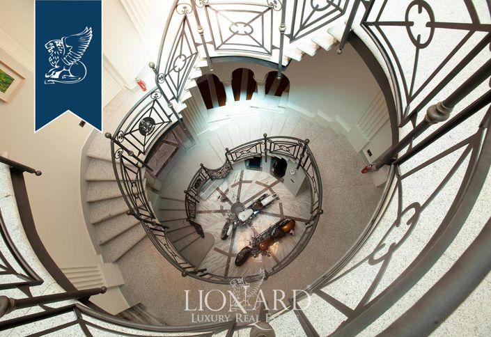 Image No.31-Villa de 6 chambres à vendre à Verbania