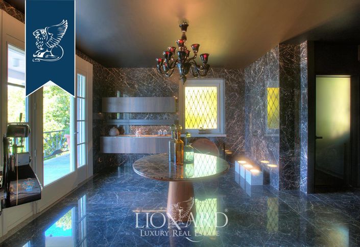 Image No.34-Villa de 6 chambres à vendre à Verbania