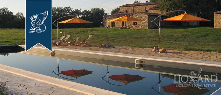 Image No.7-Maison de campagne de 8 chambres à vendre à Grosseto