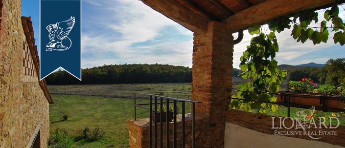 Image No.9-Maison de campagne de 8 chambres à vendre à Grosseto