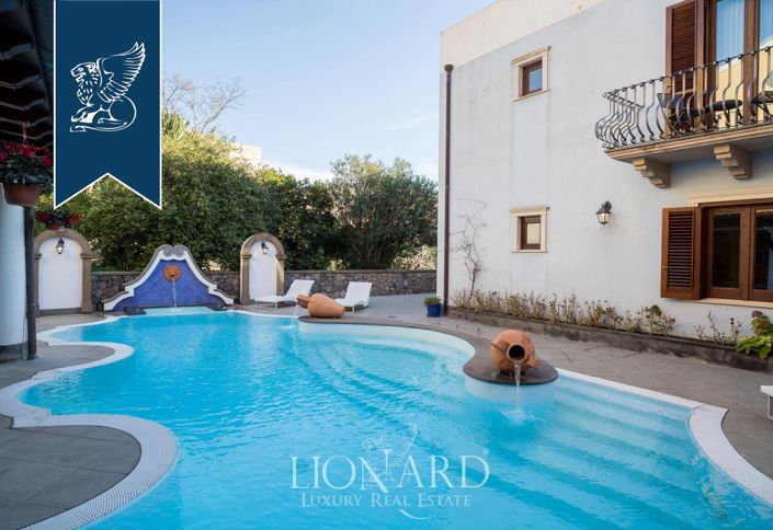 Image No.31-40 Bed Hotel for sale