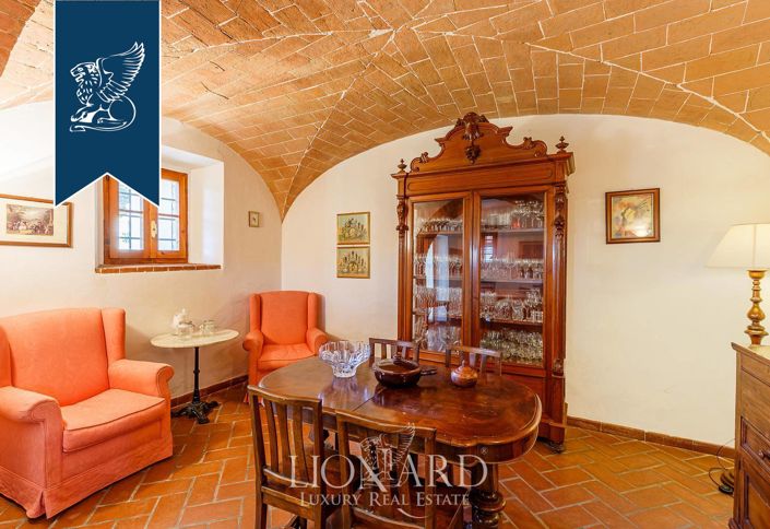 Image No.12-Villa de 11 chambres à vendre à San Gimignano