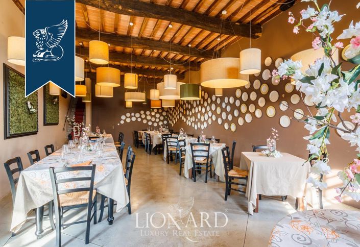 Image No.23-8 Bed Villa for sale