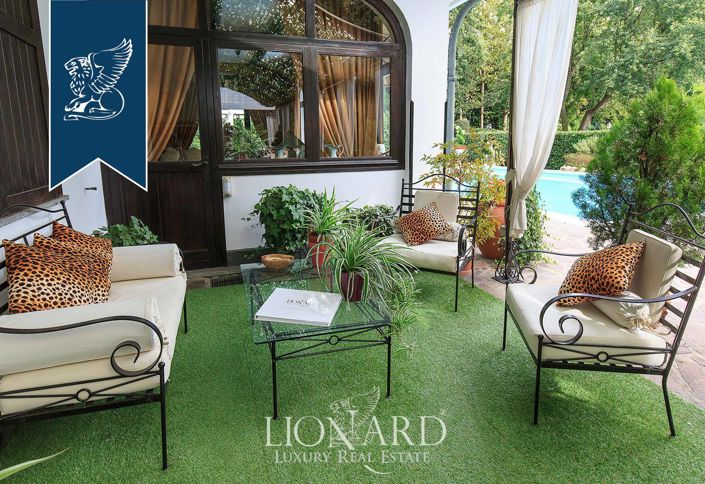 Image No.27-Villa de 5 chambres à vendre à Milan