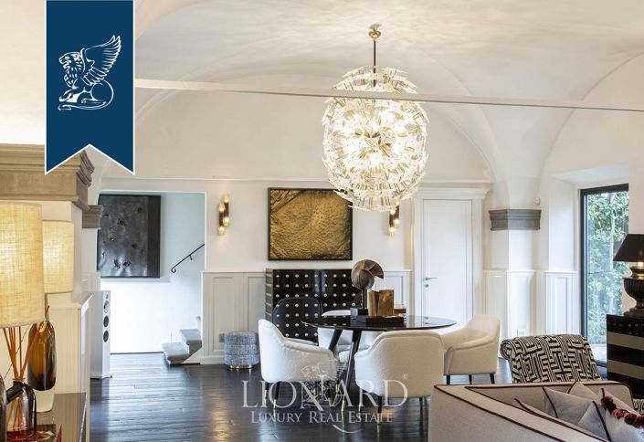 Image No.43-9 Bed Villa for sale