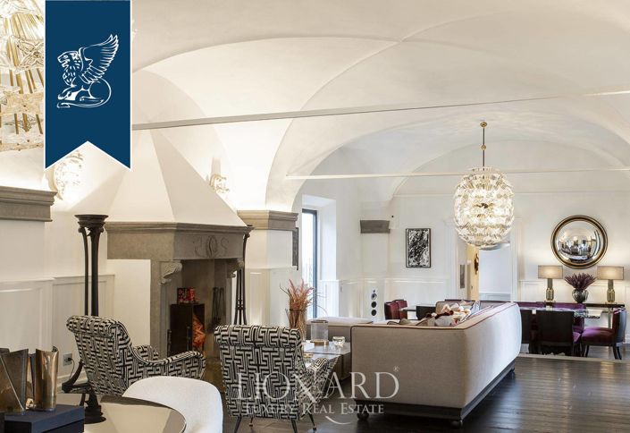 Image No.53-9 Bed Villa for sale