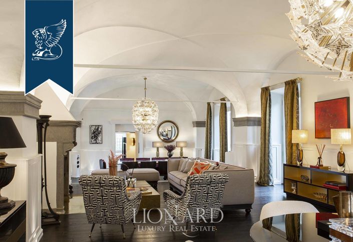 Image No.54-9 Bed Villa for sale