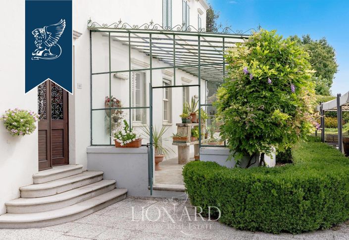 Image No.18-7 Bed Villa for sale