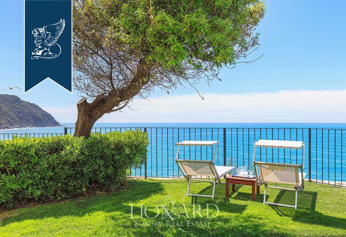 Image No.16-9 Bed Villa for sale