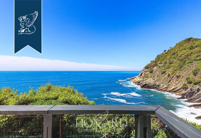 Image No.24-9 Bed Villa for sale