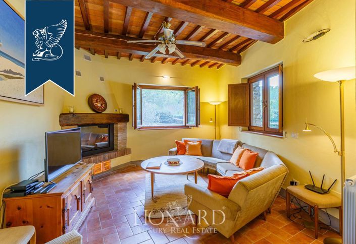 Image No.16-10 Bed Villa for sale