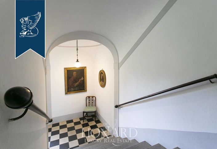 Image No.34-10 Bed Villa for sale