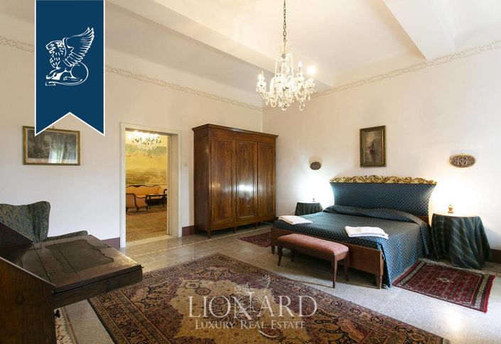 Image No.37-10 Bed Villa for sale