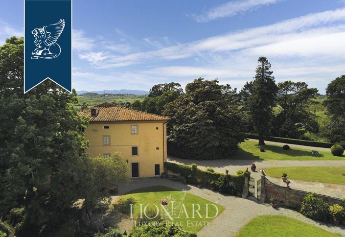 Image No.4-10 Bed Villa for sale