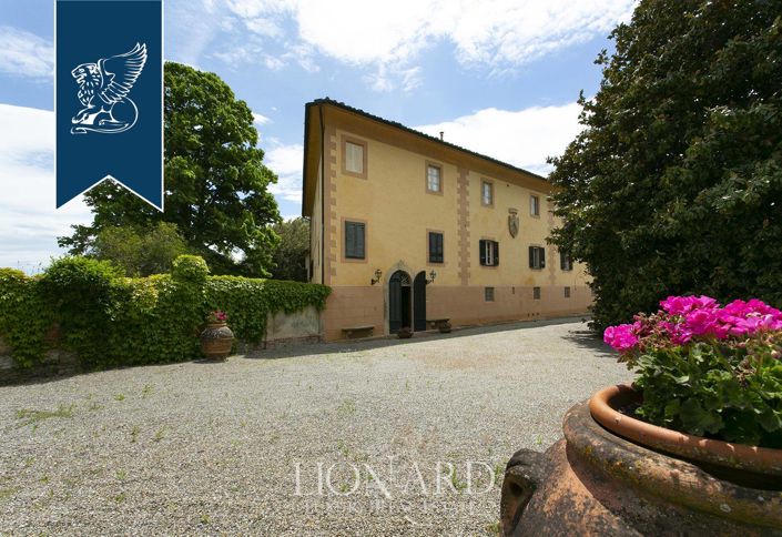 Image No.5-10 Bed Villa for sale