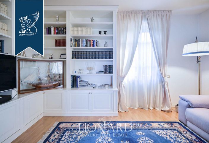 Image No.27-3 Bed Villa for sale