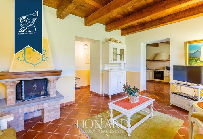 Image No.51-Un hôtel de 20 chambres à vendre à Fosdinovo