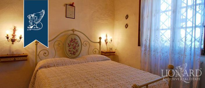 Image No.16-5 Bed Villa for sale